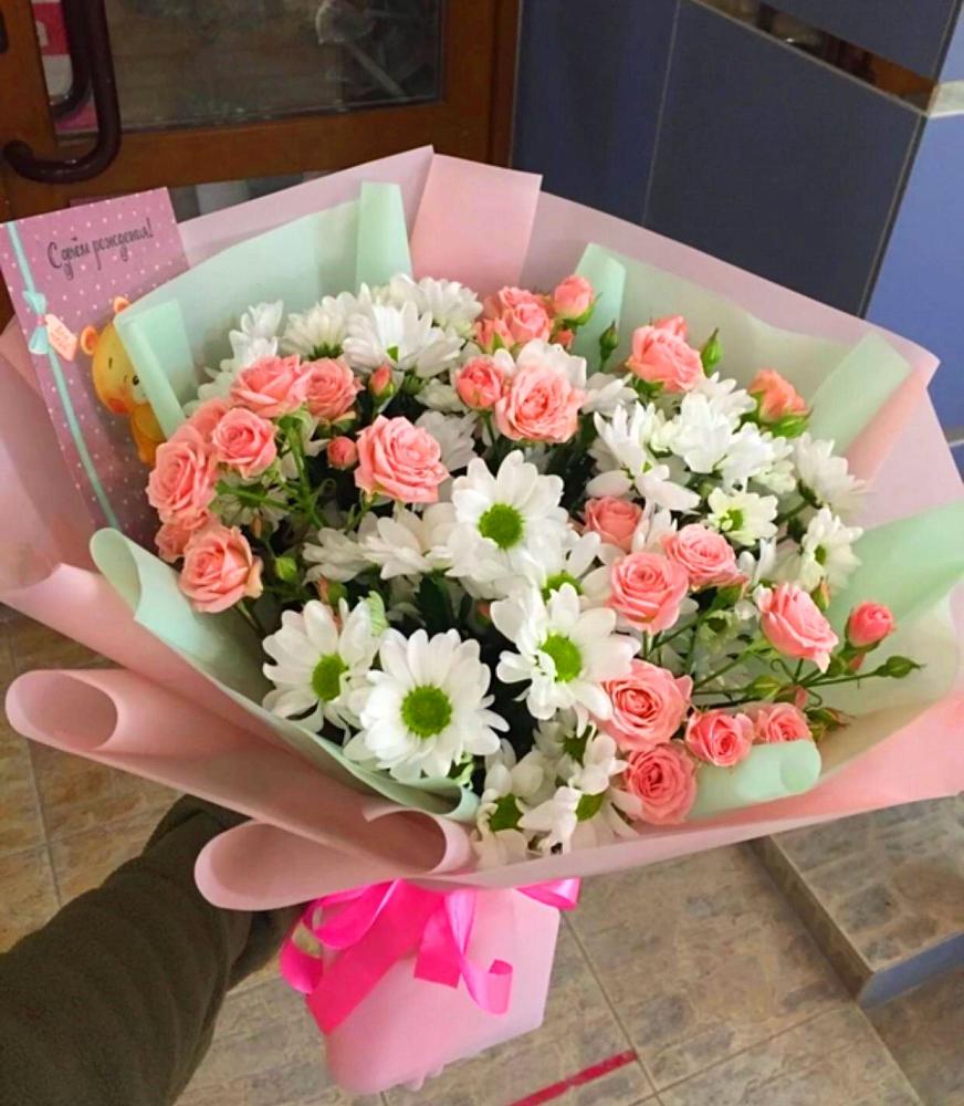 Букет цветов из: Розы и Хризантемы в Вязовое