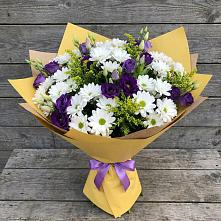 Букет цветов из:  Ирисы, Хризантемы и Ромашки в Вязовое