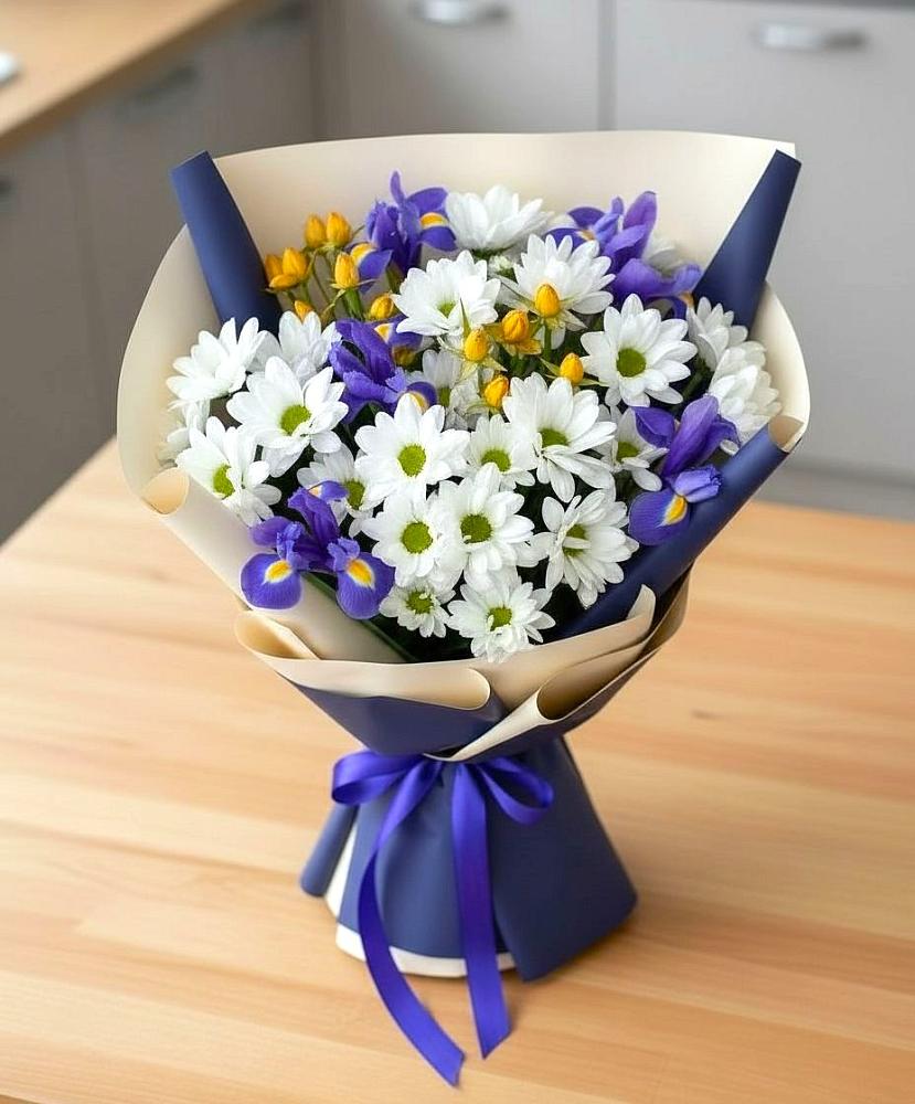 Букет цветов из: Розы, Ирисы и Хризантемы в Вязовое