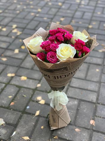 Букет цветов из: Розы в Вязовое