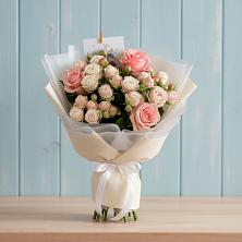 Букет цветов из:  Розы в Вязовое